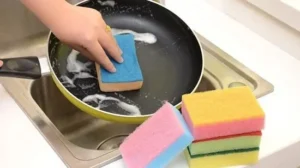 اسفنجة غسل الصحون