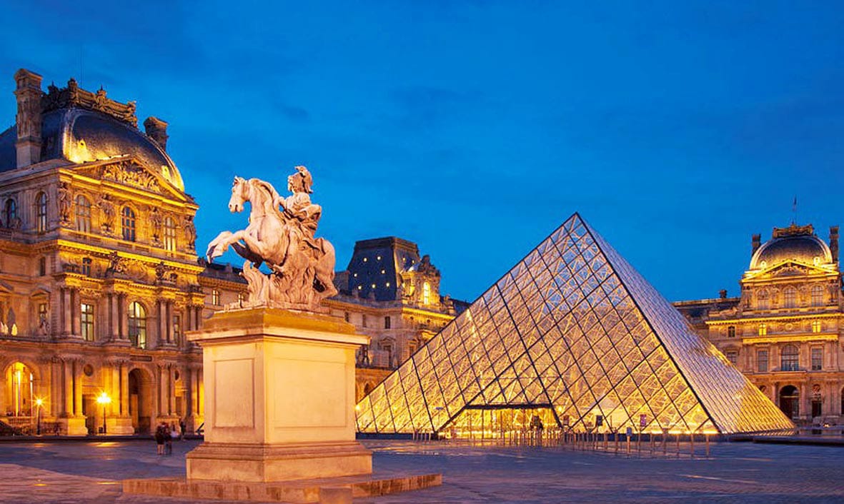 انقاذ متحف اللوفر