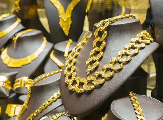 سعر جرام الذهب عيار 18