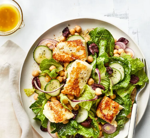 2. وصفة سلطة الجبنة الحلومي المشوية 