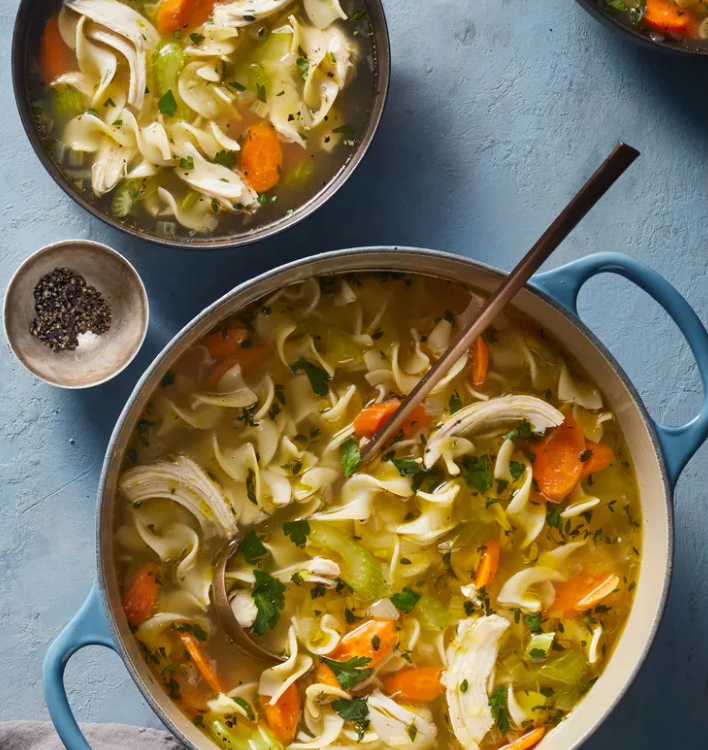 وصفة شوربة الدجاج بالشعيرية