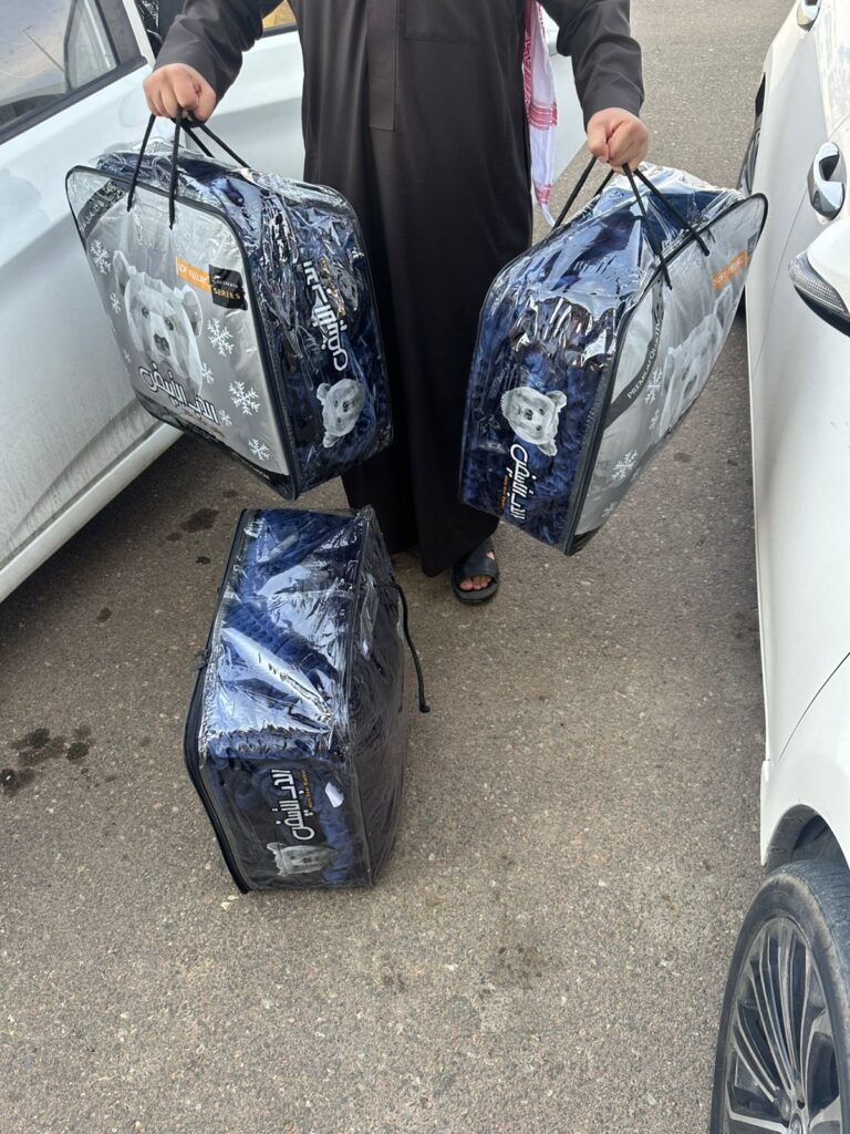 مساعدات انسانية