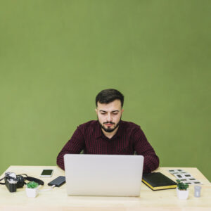 العمل الحر في الإمارات