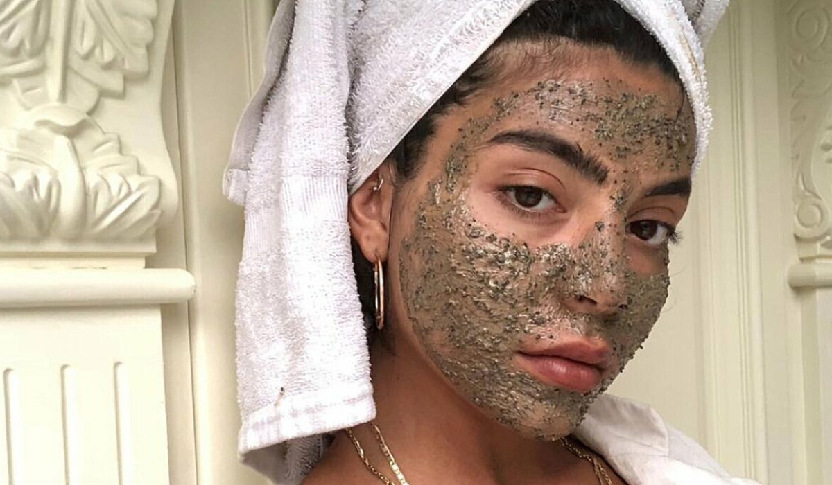 ماسكات للوجة في البيت