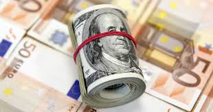 كم سعر الدولار اليوم بالنسبة لليورو والجنية المصري والريال السعودي