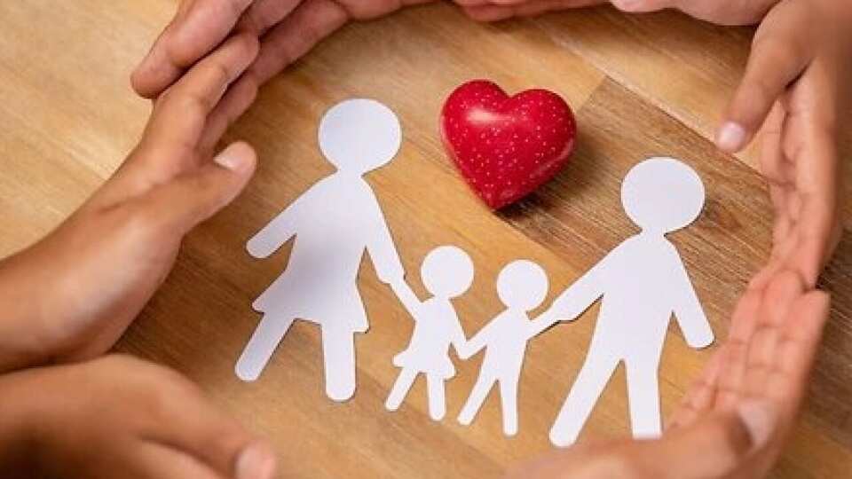 عائلة تجمعها المحبة والتفاهم