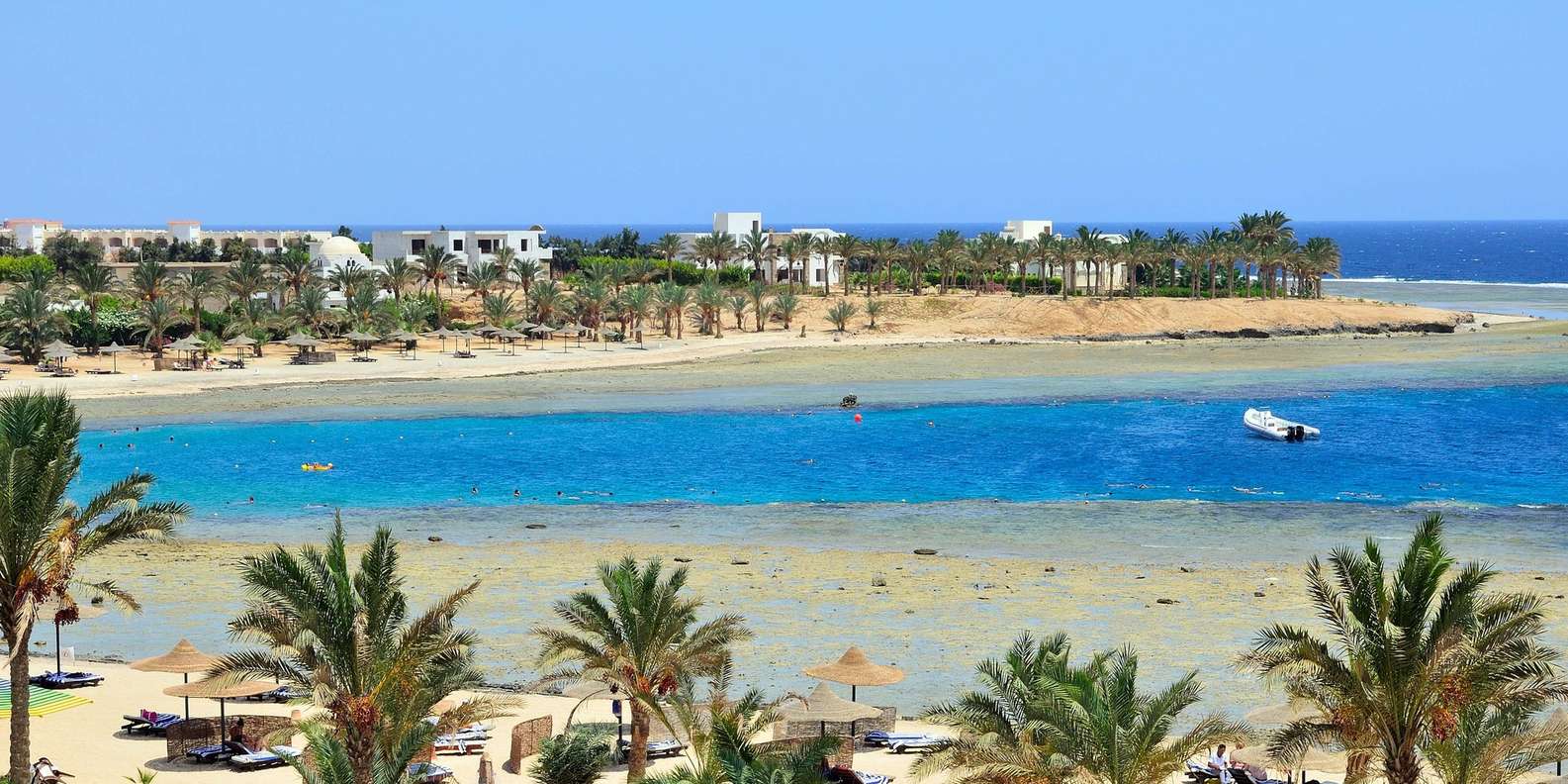 أسرار جمال شواطئ الخليج الخفية