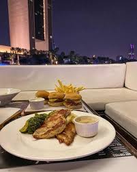 مطعم "موج" - البحرين