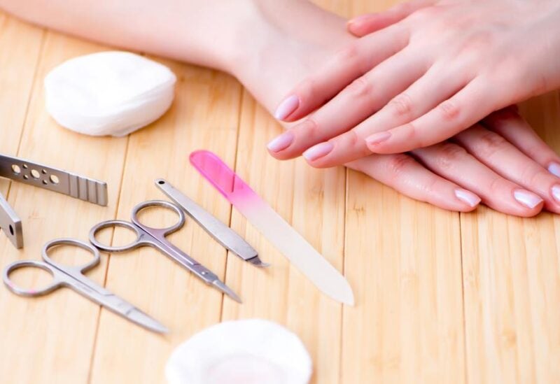 أساسيات العناية بالأظافر