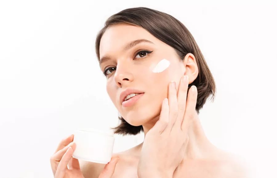 العناية بالبشرة في فصل الصيف