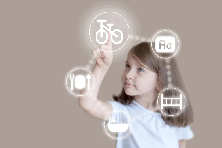 طفلة تنظم أوقاتها