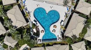 أفضل الفنادق والمطاعم السياحية في ألانيا