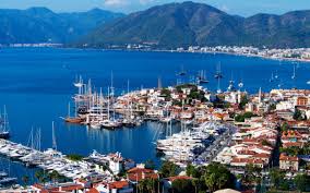 السياحة في مرمريس: بين الجبال والشواطئ الرملية