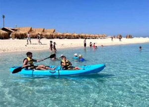 الغوص الفاخر في البحر الأحمر: مواقع لا تفوّت وتجارب VIP