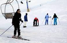 السياحة الشتوية في لبنان: تزلج على الثلج في فاريا