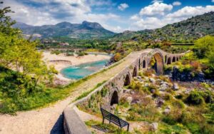 ريفيرا ألبانيا 2026: شواطئ كساميل وما حولها – كيف تخطط لرحلة صيف اقتصادية؟