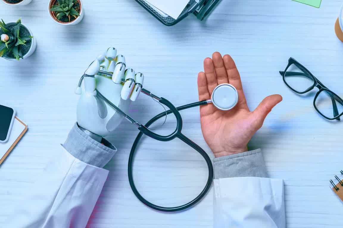 هل يمكن أن يحل الذكاء الاصطناعي محل الأطباء؟