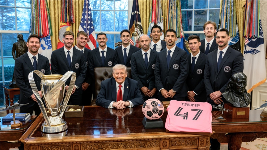 ميسي وفريقه في ضيافة ترامب