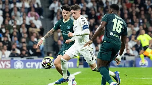 مباراة ريال مدريد ومانشستر سيتي اليوم الثلاثاء 17/3/2026 الموعد والقنوات الناقلة